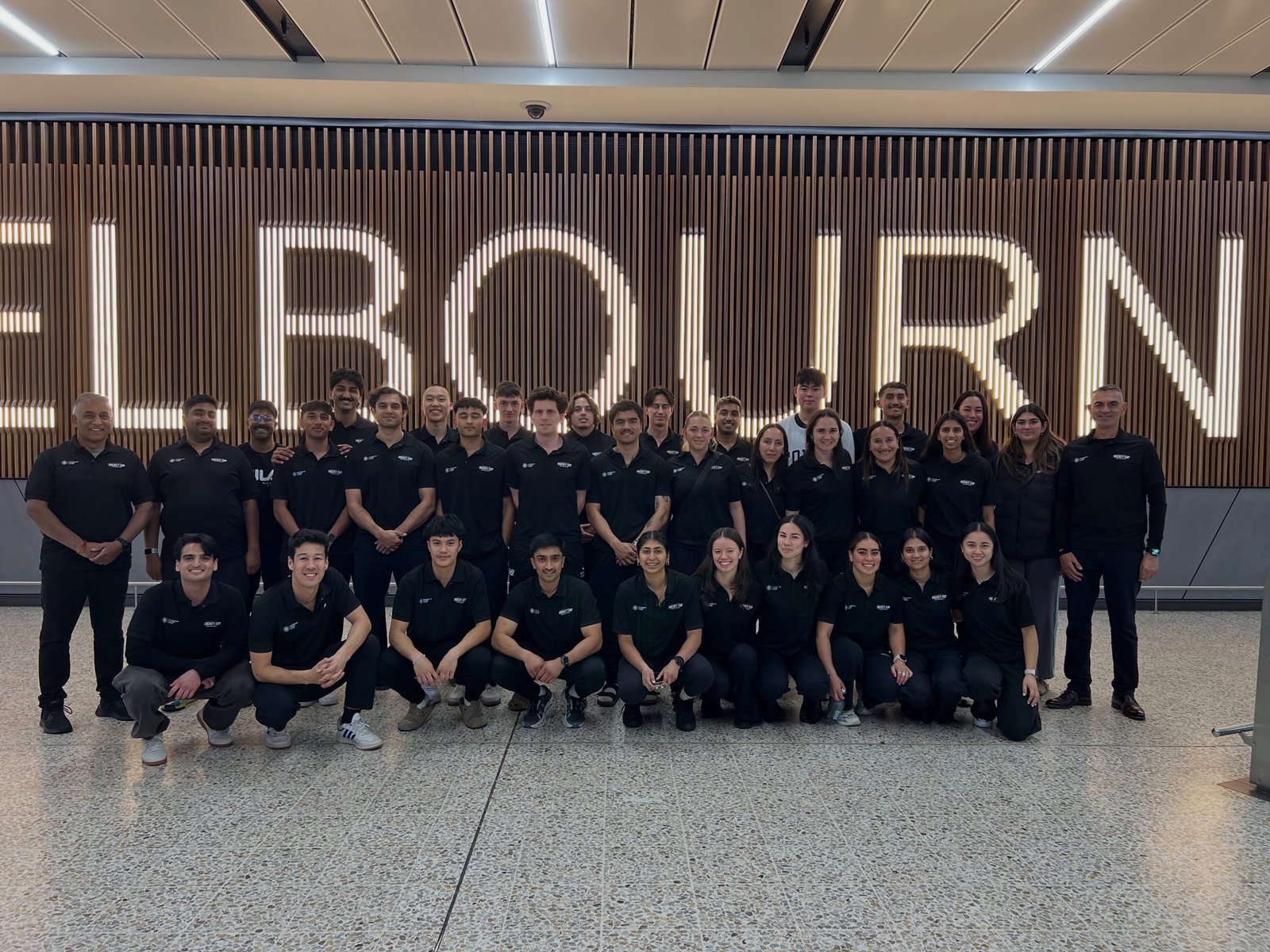 Welcome Team @nzheritagehockey  to Melbourne
#hockey #ihcmelbourne #melbournehockeycup